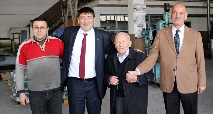 CHP’Lİ ADAYDAN CAMİ YAPTIRMA SÖZÜ