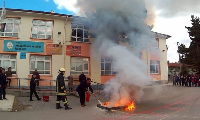 BAŞÖĞRETMEN’DE GERÇEĞİNİ ARATMAYAN TATBİKAT