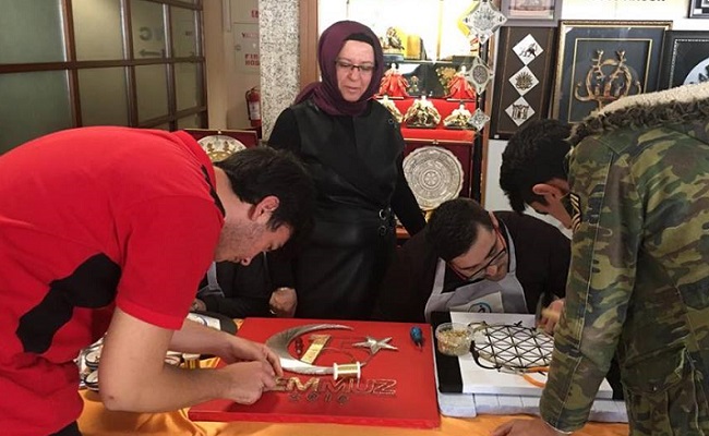 ÖZEL ÖĞRENCİLER MARİFETLERİYLE BÜYÜLEDİ