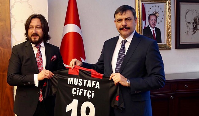 VALİ ÇİFTÇİ ÇORUMSPORLU OLDU