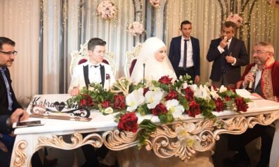 BAŞKAN AŞGIN İLK NİKAHINI KIYDI