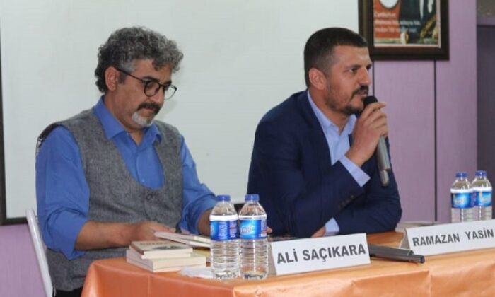 ÖĞRENCİLER YAZARLARLA BULUŞTU