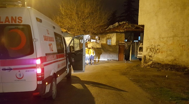 İNEĞİN YÜZÜNDEN CANINDAN OLDU