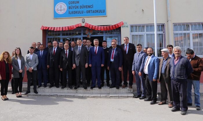 DÜVENCİ’YE KÜTÜPHANE VE BİLİŞİM SINIFI