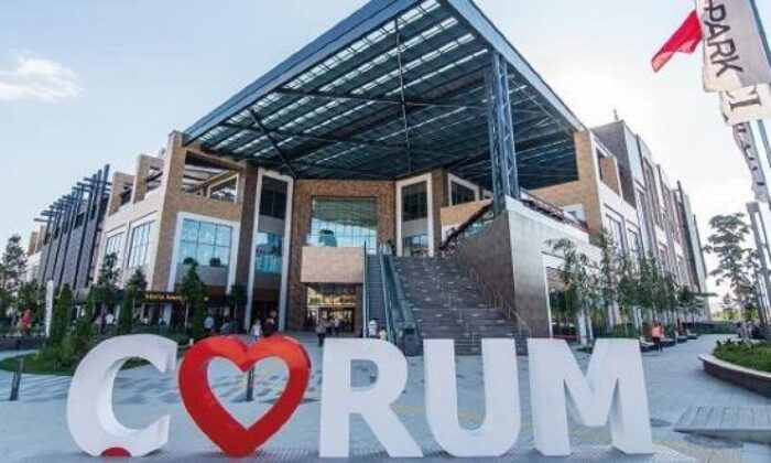 AHL PARK AVM’DE SAAT DÜZENLEMESİ