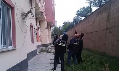 16 YAŞINDAKİ KIZ 5. KATTAN DÜŞTÜ