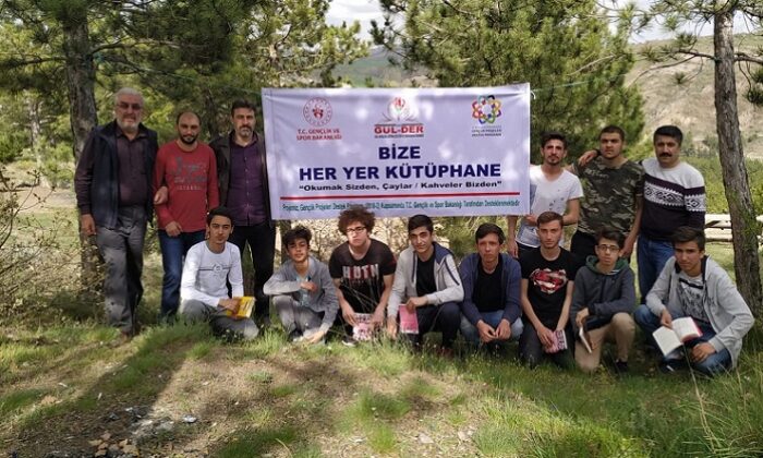 BİZE HER YER KÜTÜPHANE ETKİNLİĞİ