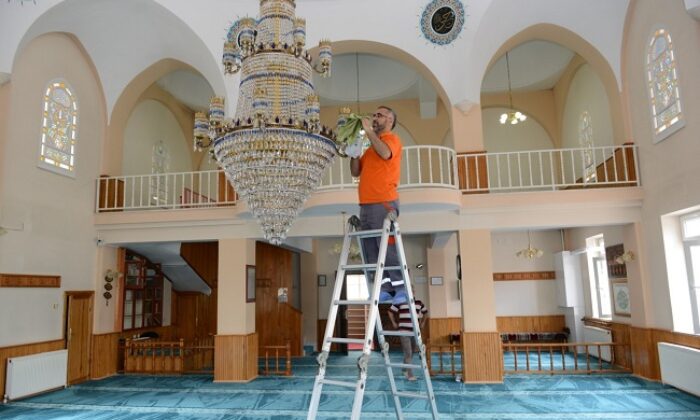 ÇORUM’DA CAMİLER RAMAZANA HAZIRLANIYOR