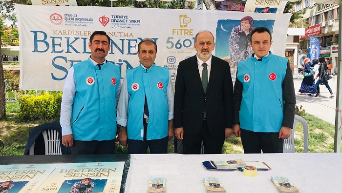 ZEKAT VE FİTRE BAĞIŞ STANDI AÇILDI