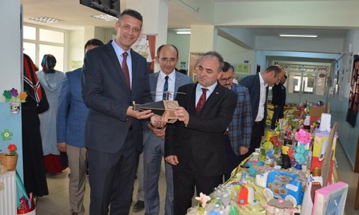 GERİ DÖNÜŞÜM PROGRAMI DÜZENLENDİ