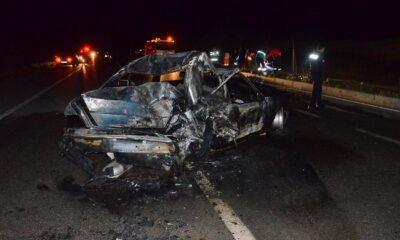 KAZADA OTOMOBİL HURDAYA DÖNDÜ