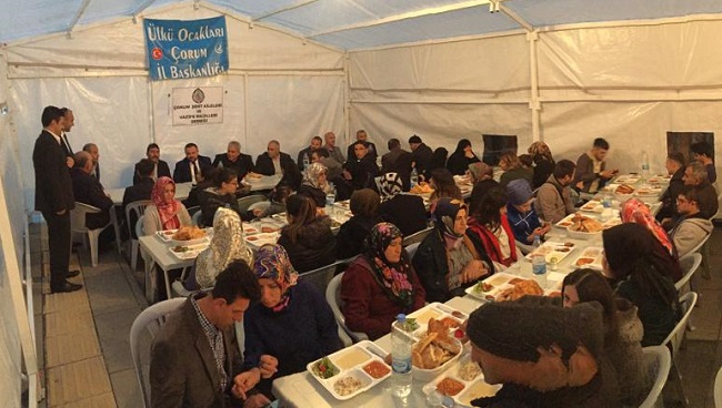 ÜLKÜCÜLER ŞEHİT VE GAZİ AİLELERİNİ AĞIRLADI
