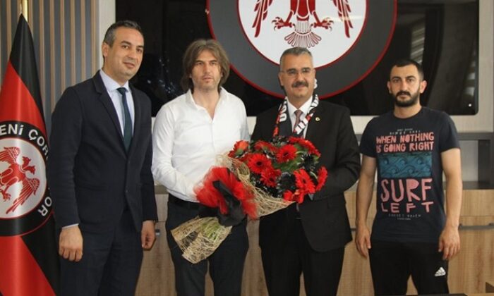 YENİ ÇORUMSPOR 2. LİGE ÇIKACAK