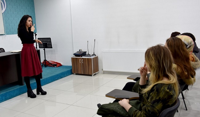 TDED’DEN ENGELLERİ AÇMAK İÇİN KURS