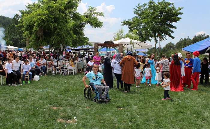 ÖZEL ÇOCUKLAR YAZA MERHABA DEDİ