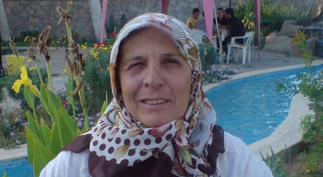YAŞLI KADIN TARLADA ÖLÜ BULUNDU