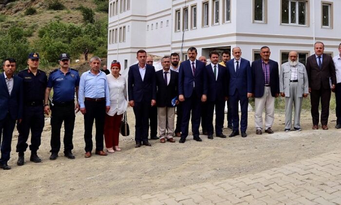 VALİ ÇİFTÇİ İSKİLİP’TE İNCELEMELERDE BULUNDU