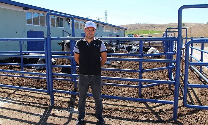 MUHTAR KÖYÜNE ÖRNEK TESİS KURDU