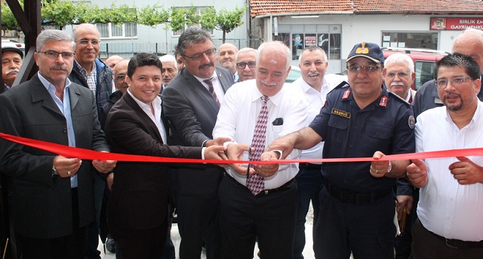 ETİ EKMEK İLK ŞUBESİNİ HİZMETE AÇTI