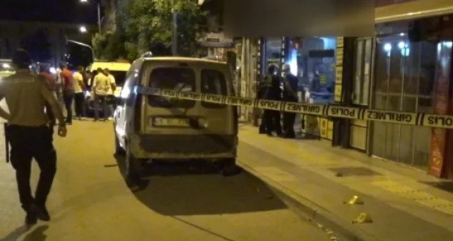 CEMİLBEY CADDESİNDE İŞYERİ KURŞUNLANDI