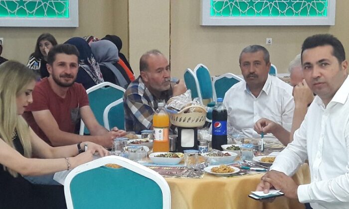 TURKUAZ TUR’DAN MOTİVASYON YEMEĞİ