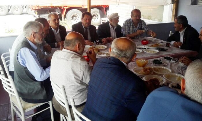 ŞOFÖR ESNAFI GARAJDA BAYRAMLAŞTI