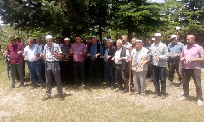 KÖRÜCEK’TE YAĞMUR DUASI VE ŞÜKÜR KURBANI