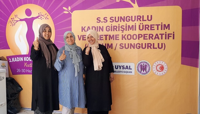 ANTALYA’DA ÇORUM’U TANITTILAR
