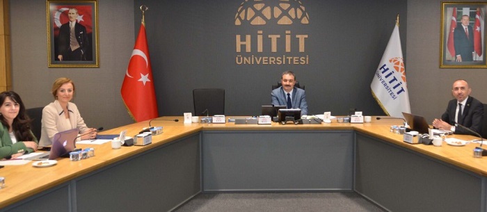 REKTÖR AKADEMİK BİRİMLERLE GÖRÜŞTÜ