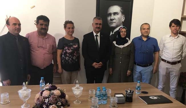 ÇÖLYAK DERNEĞİNDEN AK PARTİYE ZİYARET