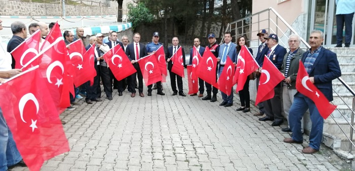 OĞUZLAR 15 TEMMUZ’DA TEK YÜREK OLDU