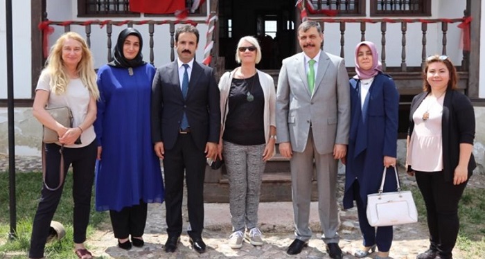 YENİ ZELANDA BÜYÜKELÇİSİ HATTUŞA’DA
