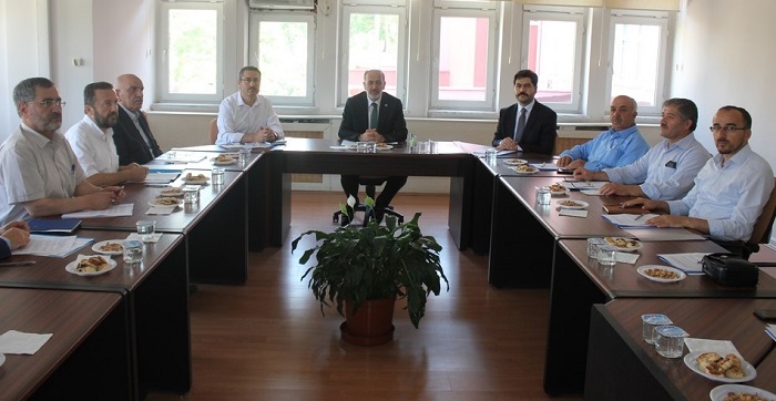 İLÇE MÜFTÜLERİ KARGI’DA TOPLANDI