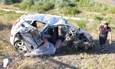 FECİ KAZADA 2 KİŞİ HAYATINI KAYBETTİ