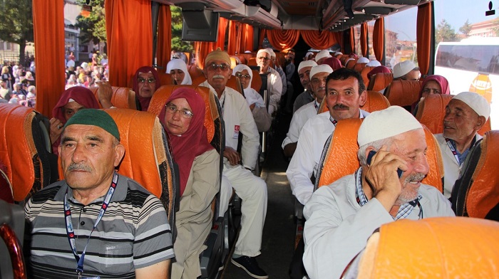 ÇORUM’DA İLK HAC KAFİLESİ YOLA ÇIKTI