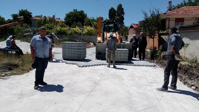 KÖRÜCEK’TE KİLİT PARKE TAŞI DÖŞENDİ