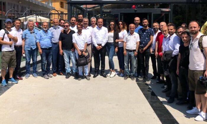 BASIN MENSUPLARIYLA BİR ARAYA GELDİLER