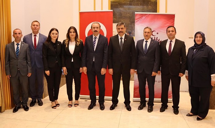 ZAFER BAYRAMI RESEPSİYONUNA YOĞUN İLGİ