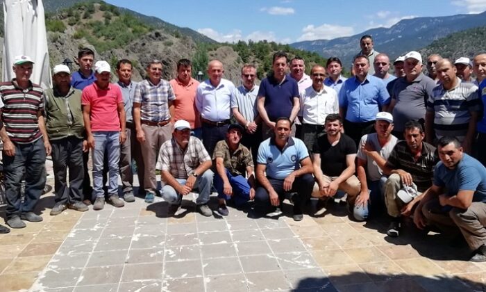 OĞUZLAR  BELEDİYESİNDE BAYRAM SEVİNCİ