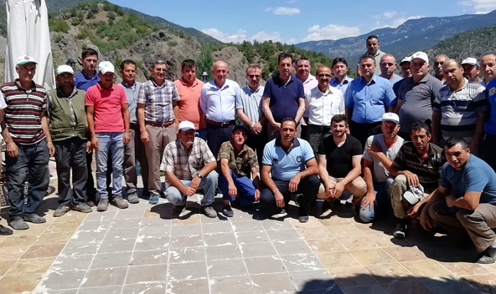 OĞUZLAR  BELEDİYESİNDE BAYRAM SEVİNCİ
