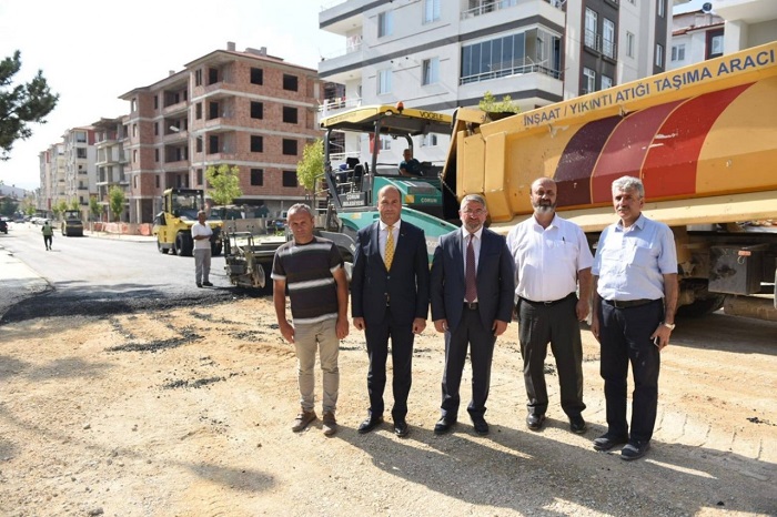 GÜLABİBEY MAHALLESİNDE ASFALT ÇALIŞMASI