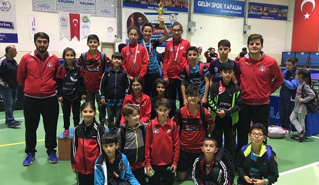 MASA TENİSİNDE TÜRKİYE ŞAMPİYONU OLDU