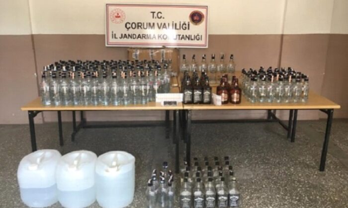 JANDARMA’DAN KAÇAK İÇKİ OPERASYONU