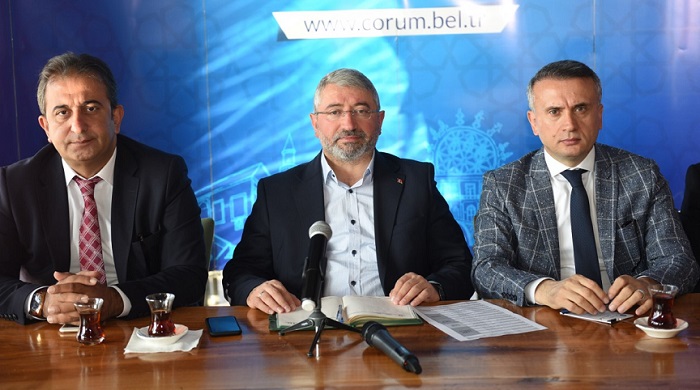 BELEDİYE’DE DEĞERLENDİRME TOPLANTISI YAPILDI
