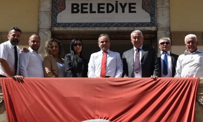 KIBRIS HEYETİNDEN BELEDİYE’YE ZİYARET
