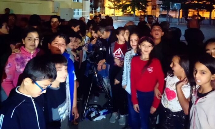 ÖĞRENCİLERE BİLİMİ BÖYLE SEVDİRDİLER