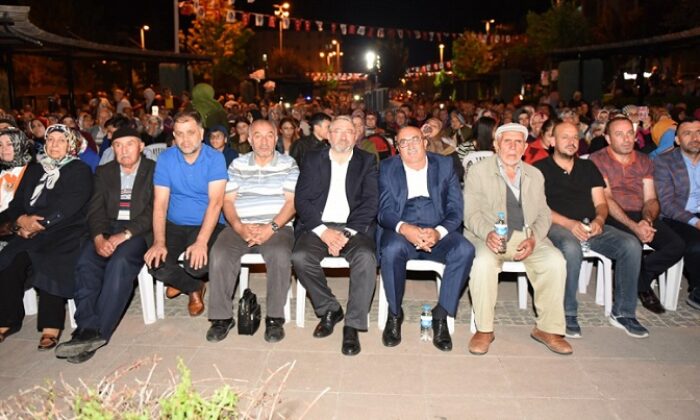 GÜLABİBEY MAHALLE KONSERİNE YOĞUN İLGİ