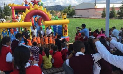 BAŞKAN İSBİR’DEN ÖĞRENCİLERE JEST