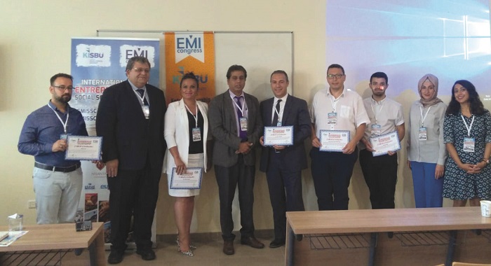 EN İYİ BİLDİRİ ÖDÜLÜNE LAYIK GÖRÜLDÜ