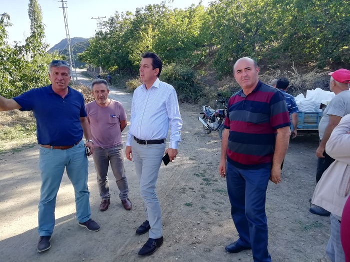 BAŞKAN ASFALT ÇALIŞMALARINI İNCELEDİ